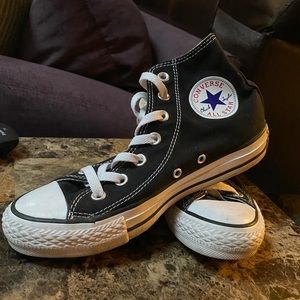 Hightop converse. Classic.